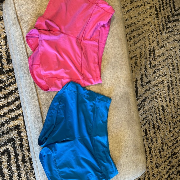 2 lululemon run time shorts - Picture 5 of 11